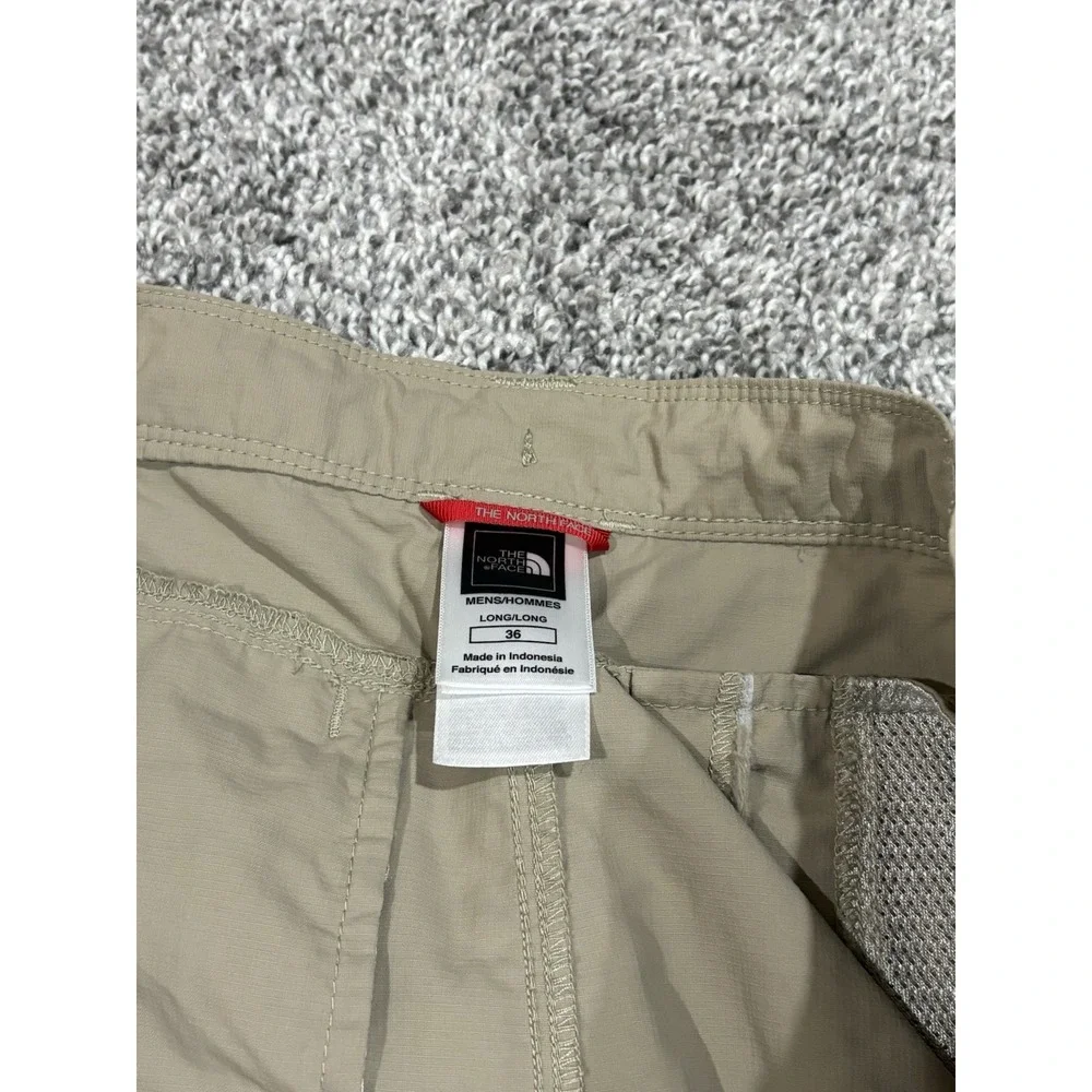 The North Face Mens Convertible Hiking Pants Khaki Tan Zip Off Ripstop Cargo